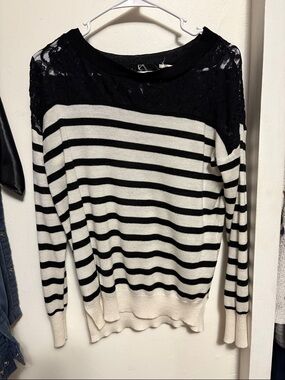 Black & White Striped Lace-Shoulder Sweater